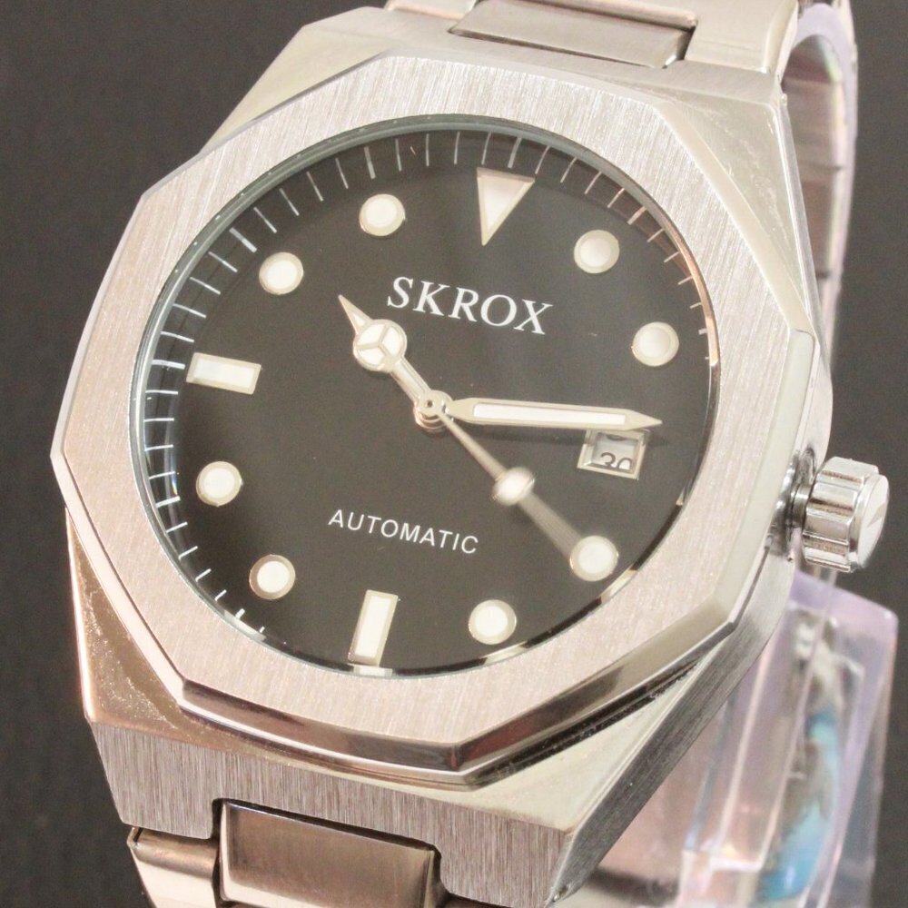 Men's Integrated Bracelet Sports Watch Automatic See Through Case back 41mm - Picture 10 of 12